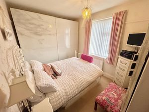 Photo 11- click for photo gallery